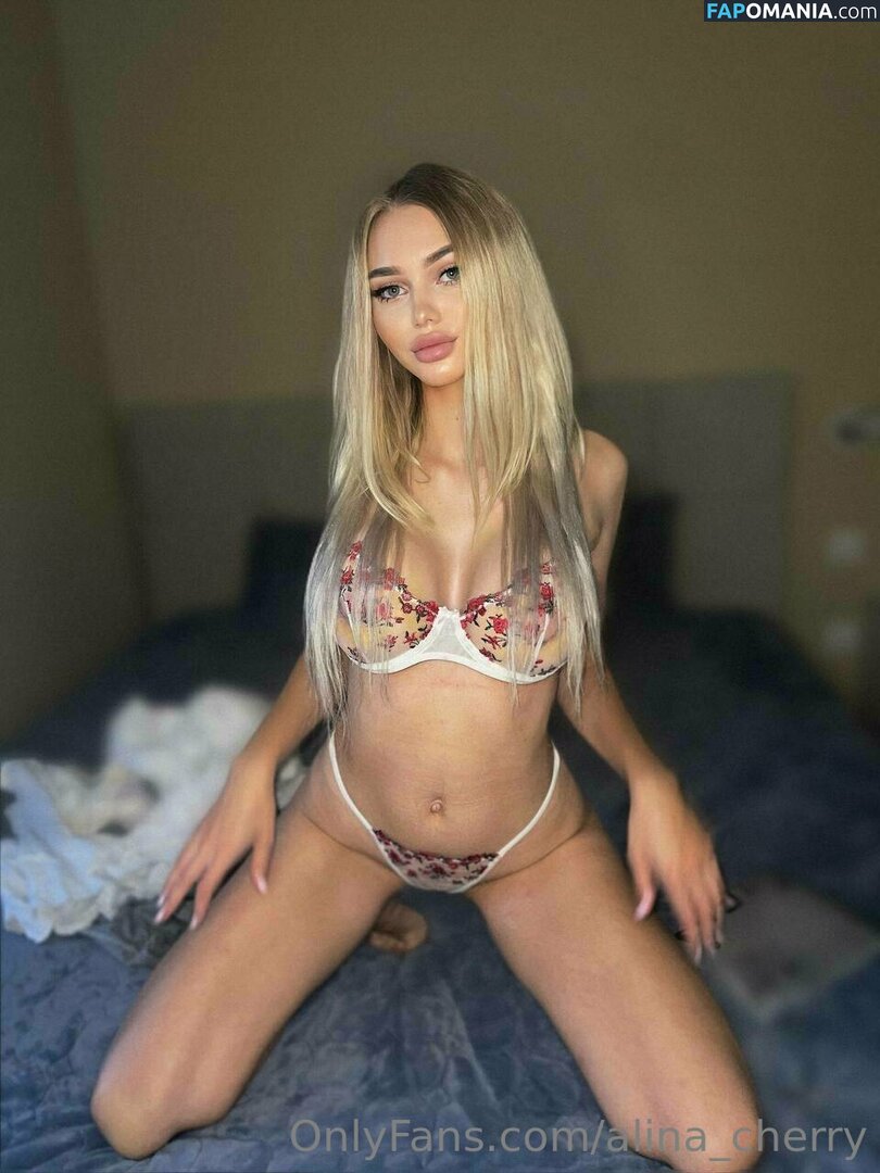 lilyy_star / thelillystar Nude OnlyFans  Leaked Photo #18