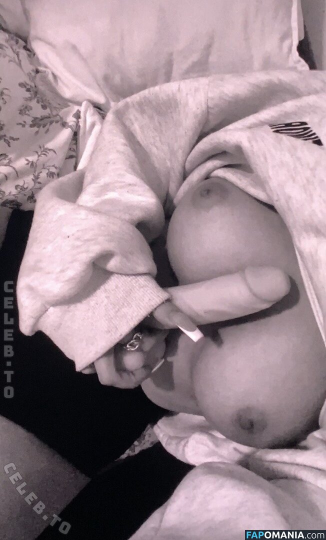 Lina.vey / Linav.ey Nude OnlyFans  Leaked Photo #1