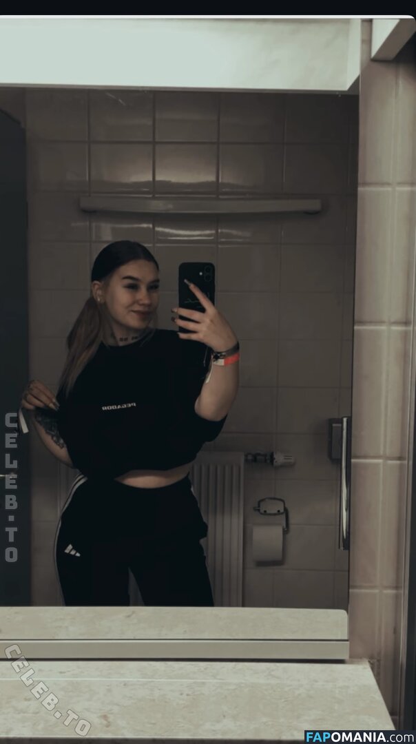 _linaa.wars_ Nude OnlyFans  Leaked Photo #1