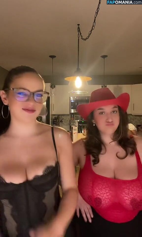 Lindsay / https: / lindsayelyse / lindsaylohan Nude OnlyFans  Leaked Photo #56