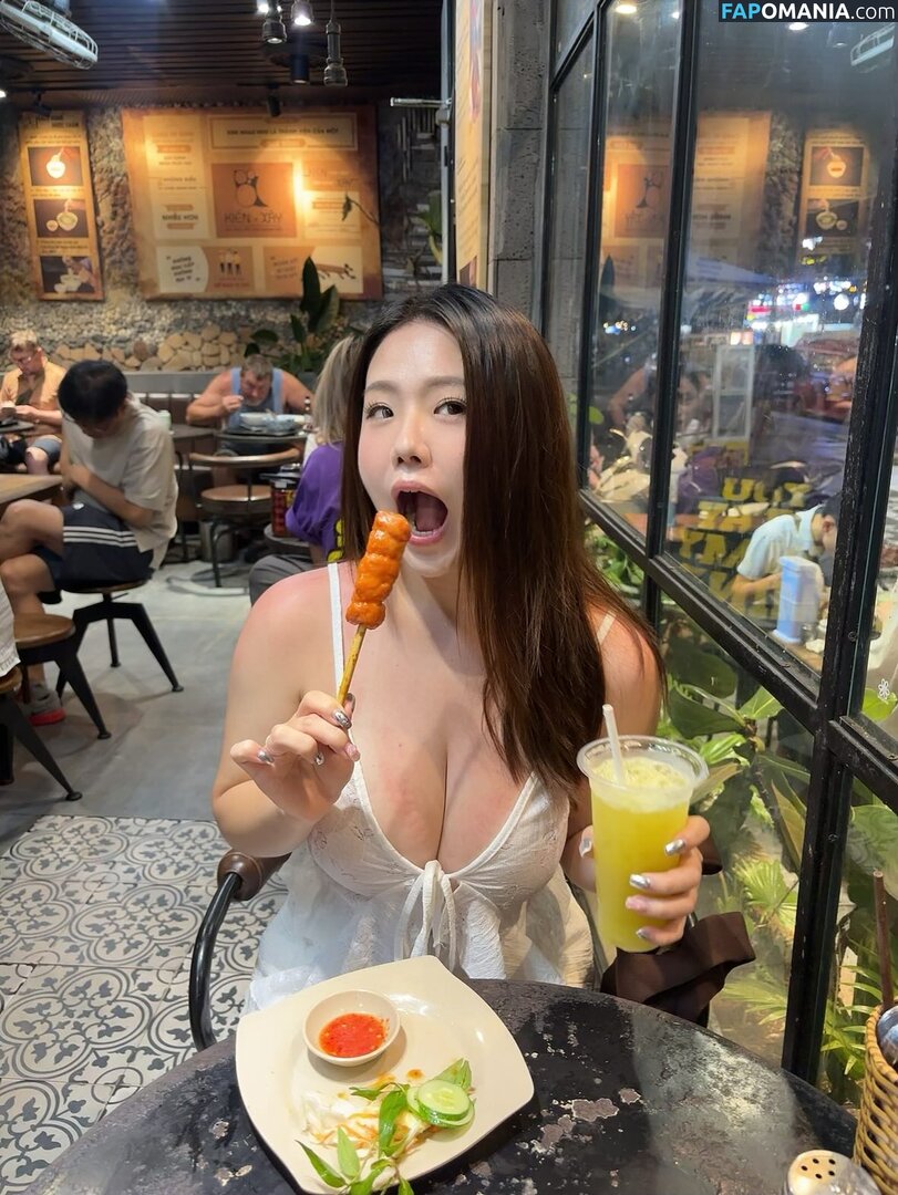 ling_00_ee Nude OnlyFans  Leaked Photo #4
