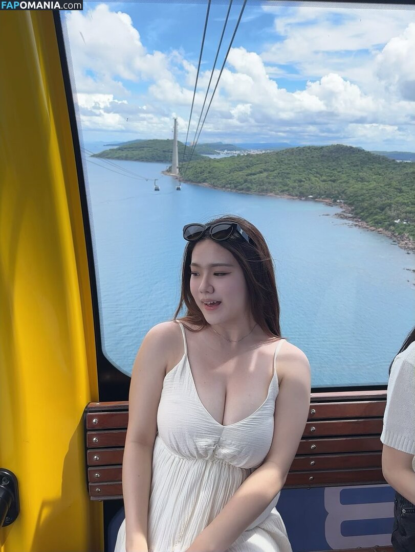 ling_00_ee Nude OnlyFans  Leaked Photo #11