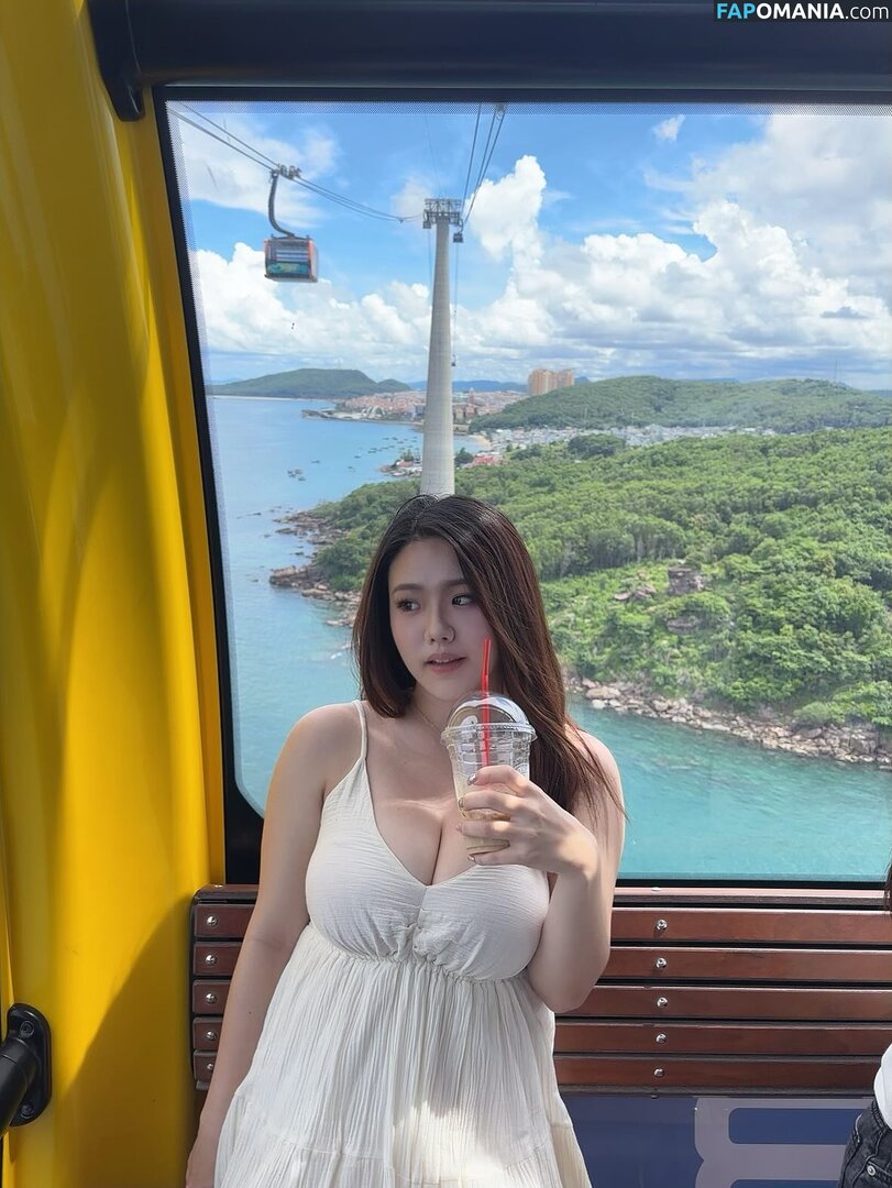 ling_00_ee Nude OnlyFans  Leaked Photo #16