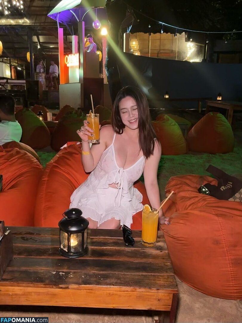 ling_00_ee Nude OnlyFans  Leaked Photo #18