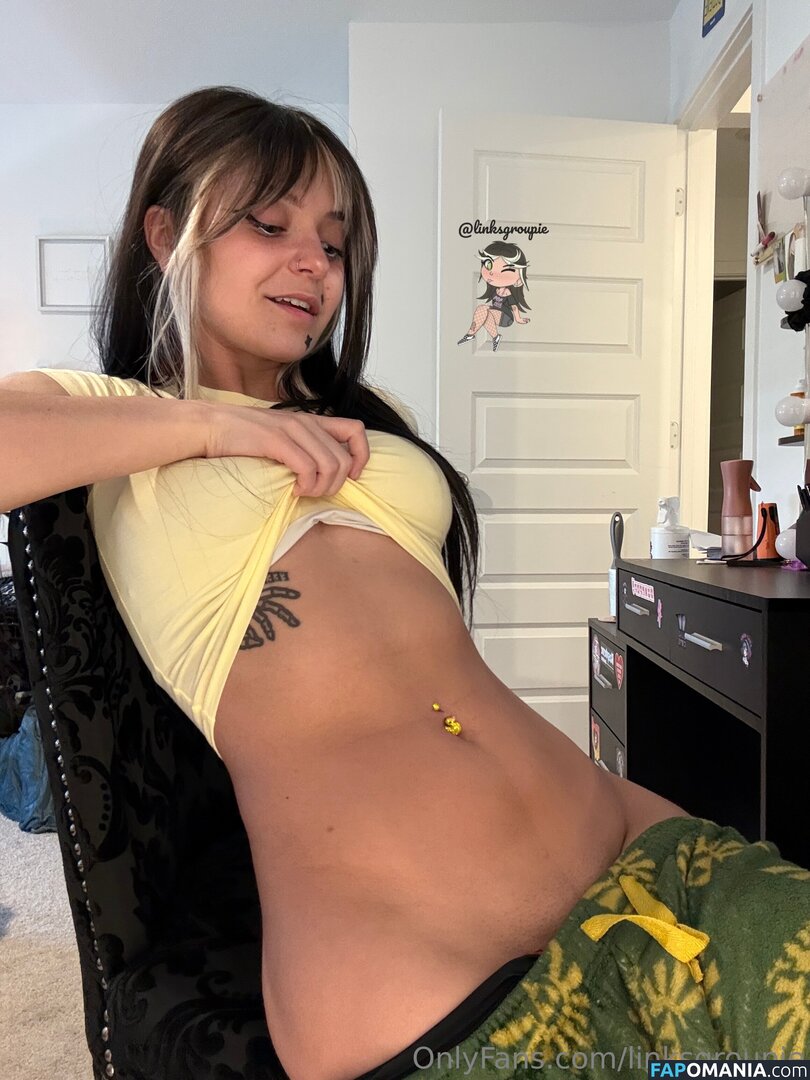 Linksgroupie / Mariah Crooke / https: Nude OnlyFans  Leaked Photo #649