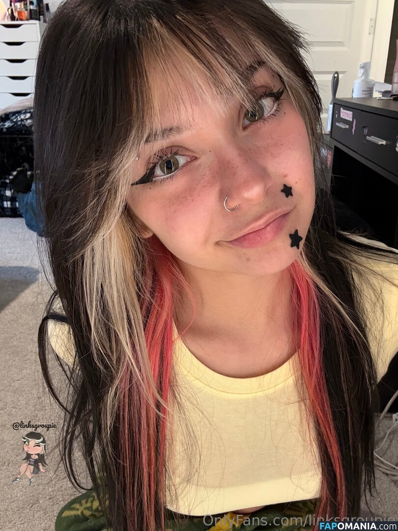 Linksgroupie / Mariah Crooke / https: Nude OnlyFans  Leaked Photo #655