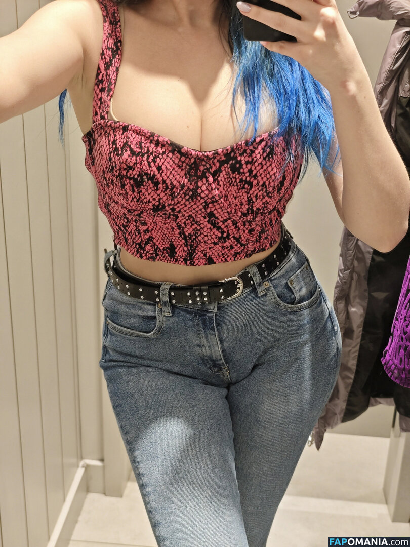 Lipisinkaaa / kazantseva_mimimi Nude OnlyFans  Leaked Photo #387