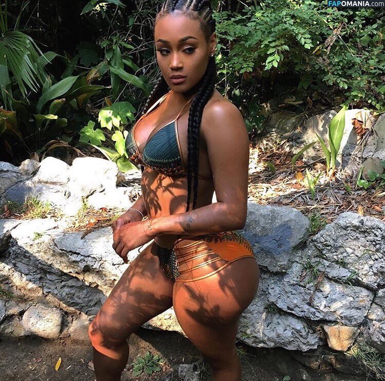 Lira Galore / Lira Mercer / lira_galore / liragalore Nude OnlyFans  Leaked Photo #10