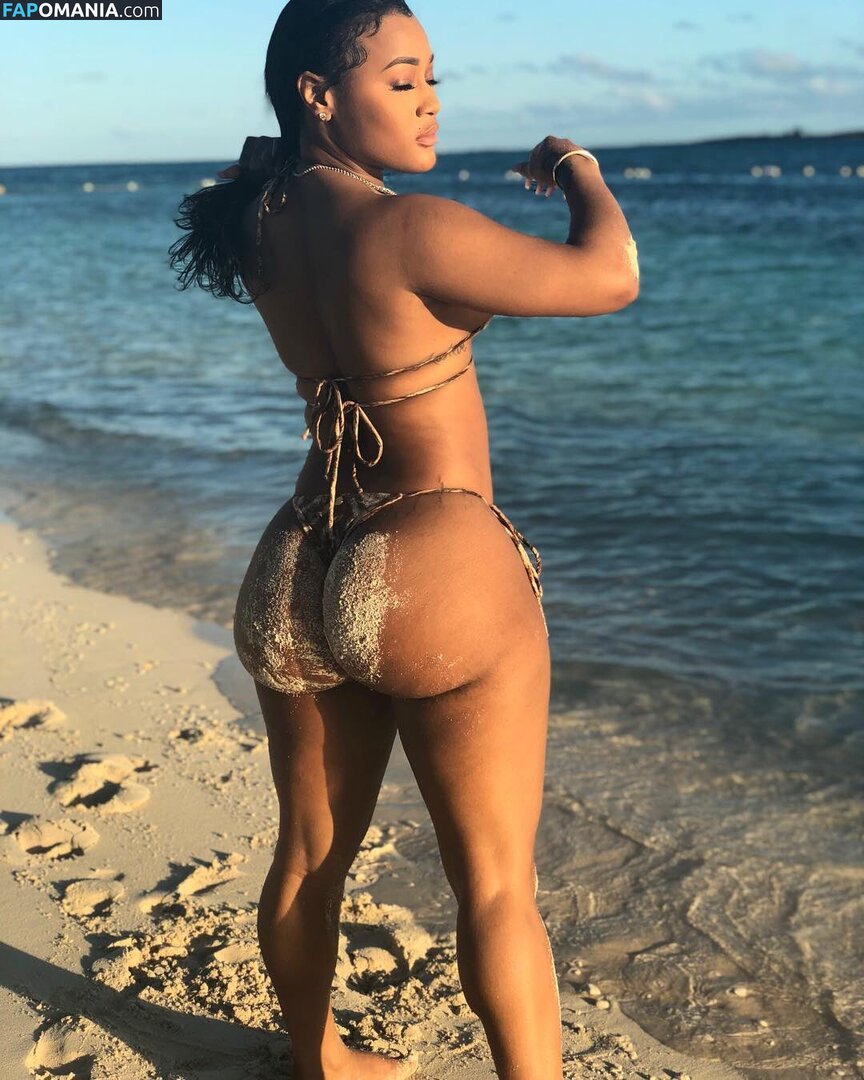Lira Galore / Lira Mercer / lira_galore / liragalore Nude OnlyFans  Leaked Photo #11