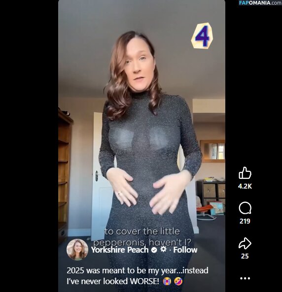 Lisa Dollan / yorkshire_peach Nude OnlyFans  Leaked Photo #6