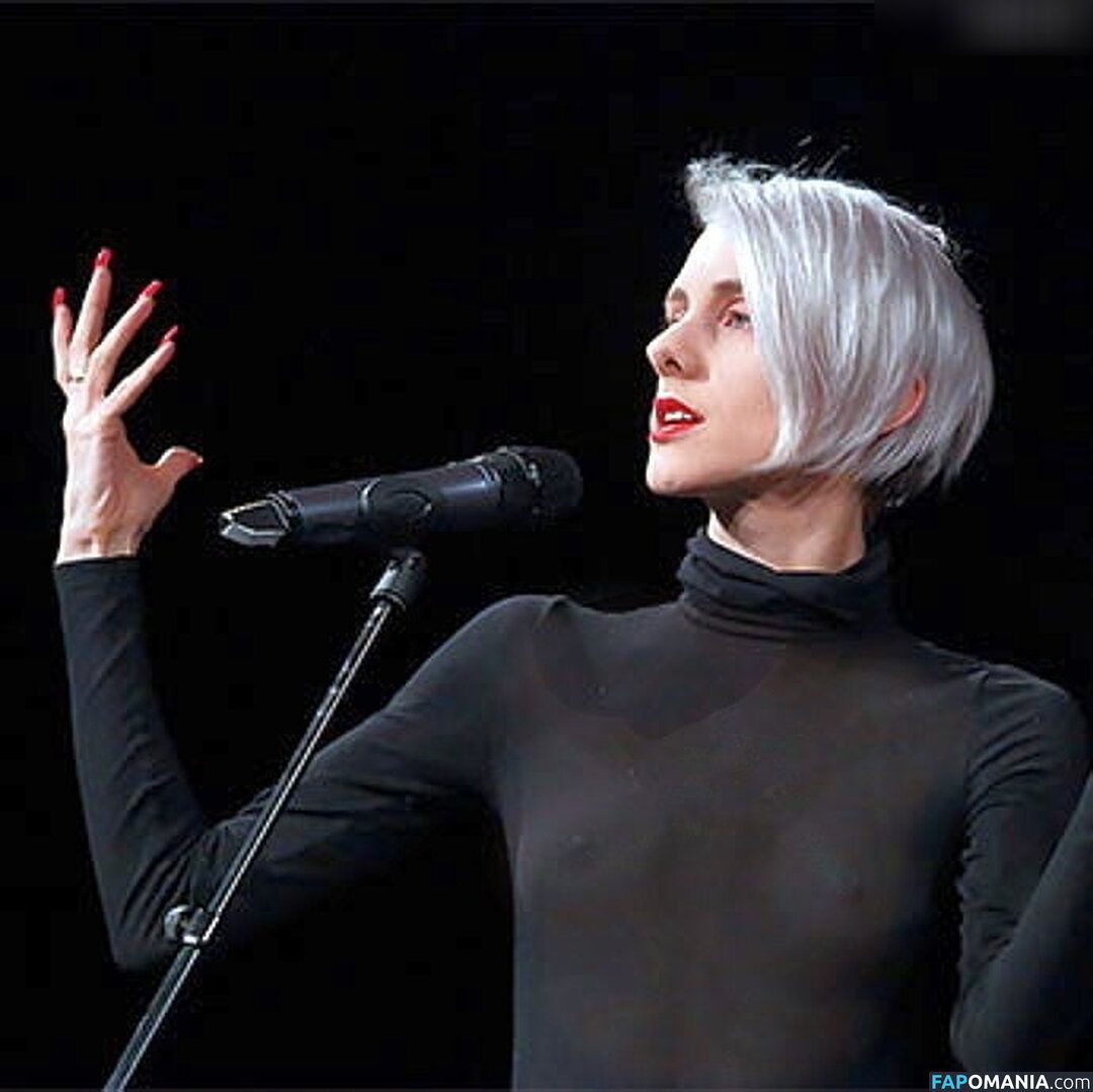 Lisa Eckhart / fraueckhart Nude OnlyFans  Leaked Photo #23