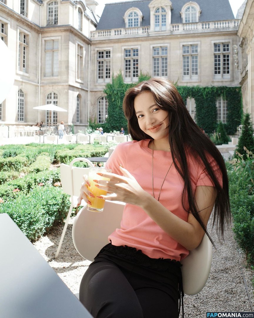 Blackpink / Lisa / lalalalisa_m / lisaamane Nude OnlyFans  Leaked Photo #42