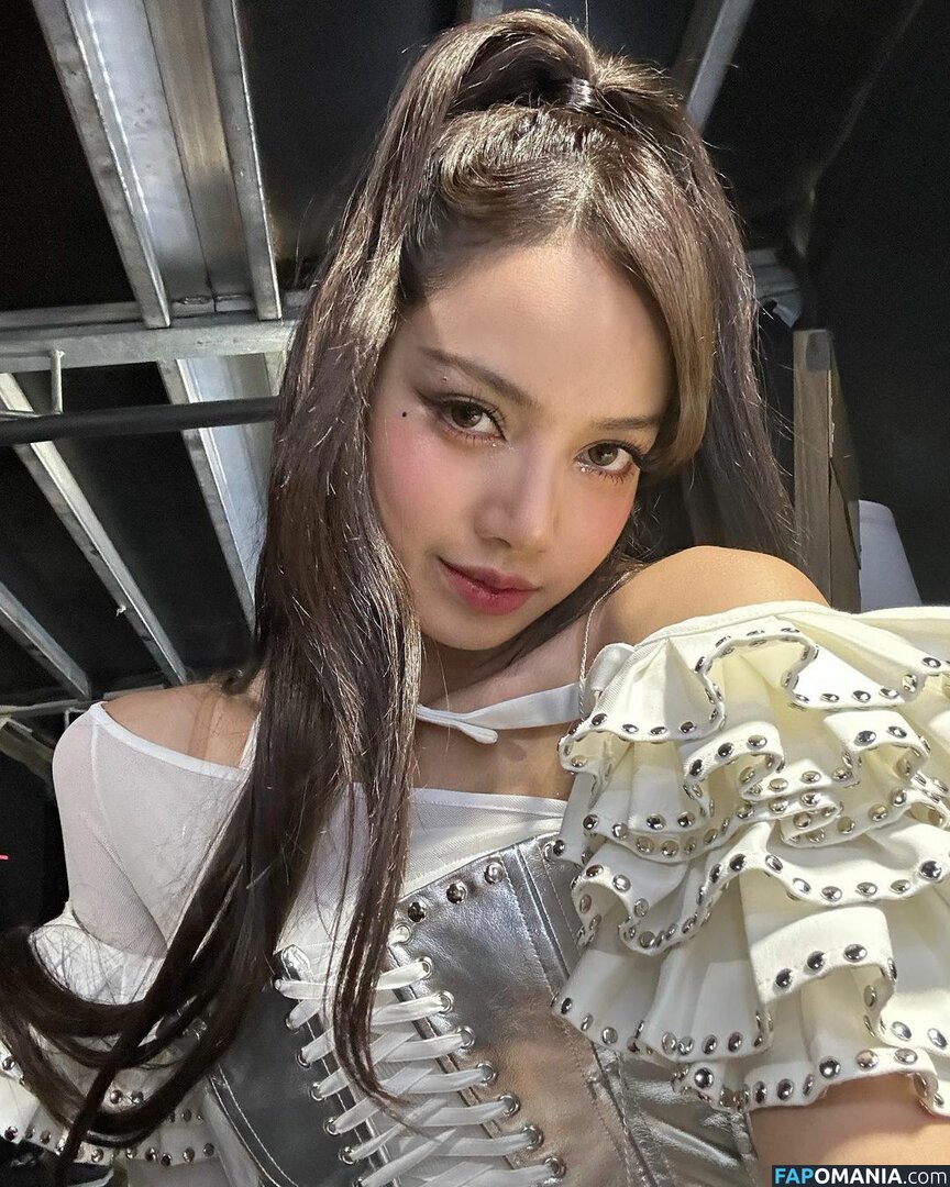 Blackpink / Lisa / lalalalisa_m / lisaamane Nude OnlyFans  Leaked Photo #86