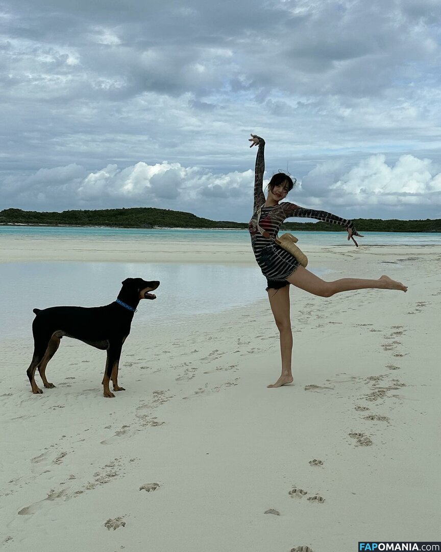 Blackpink / Lisa / lalalalisa_m / lisaamane Nude OnlyFans  Leaked Photo #286