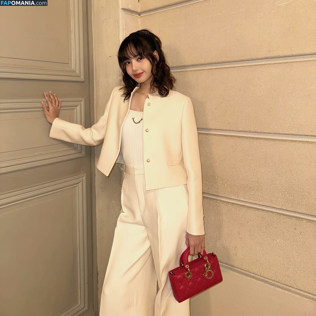 Blackpink / Lisa / lalalalisa_m / lisaamane Nude OnlyFans  Leaked Photo #361