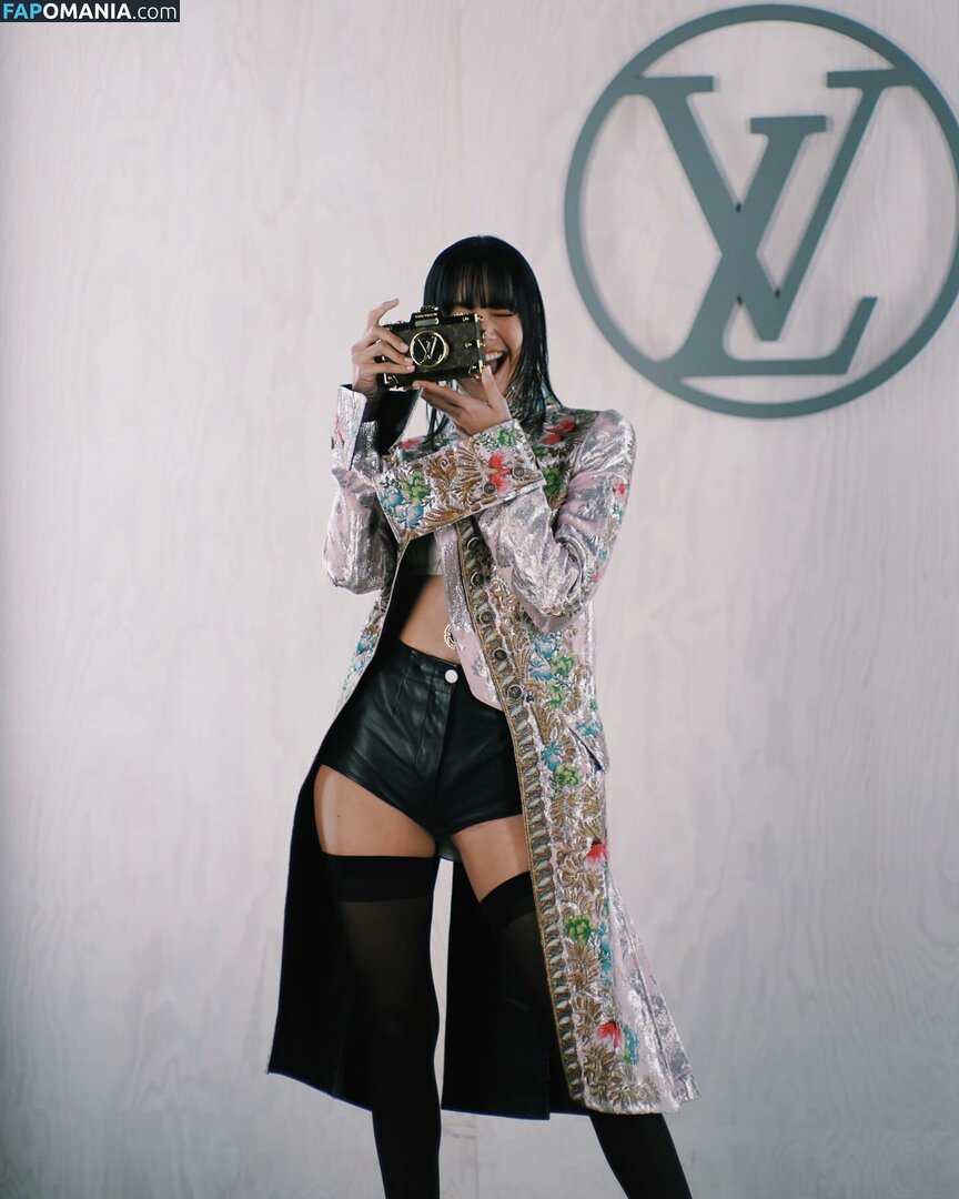 Blackpink / Lisa / lalalalisa_m / lisaamane Nude OnlyFans  Leaked Photo #423