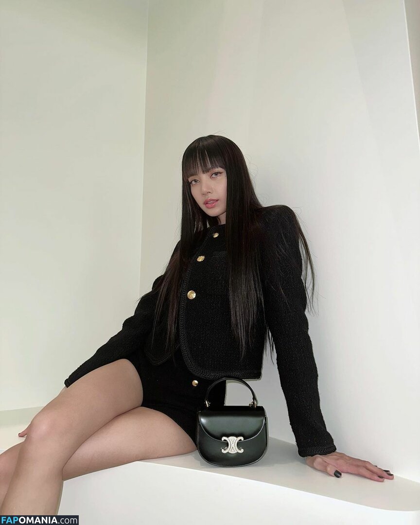 Blackpink / Lisa / lalalalisa_m / lisaamane Nude OnlyFans  Leaked Photo #450