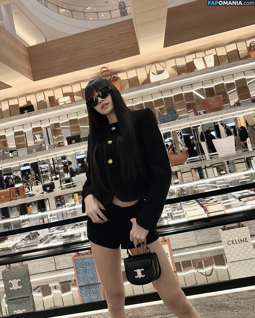 Blackpink / Lisa / lalalalisa_m / lisaamane Nude OnlyFans  Leaked Photo #452