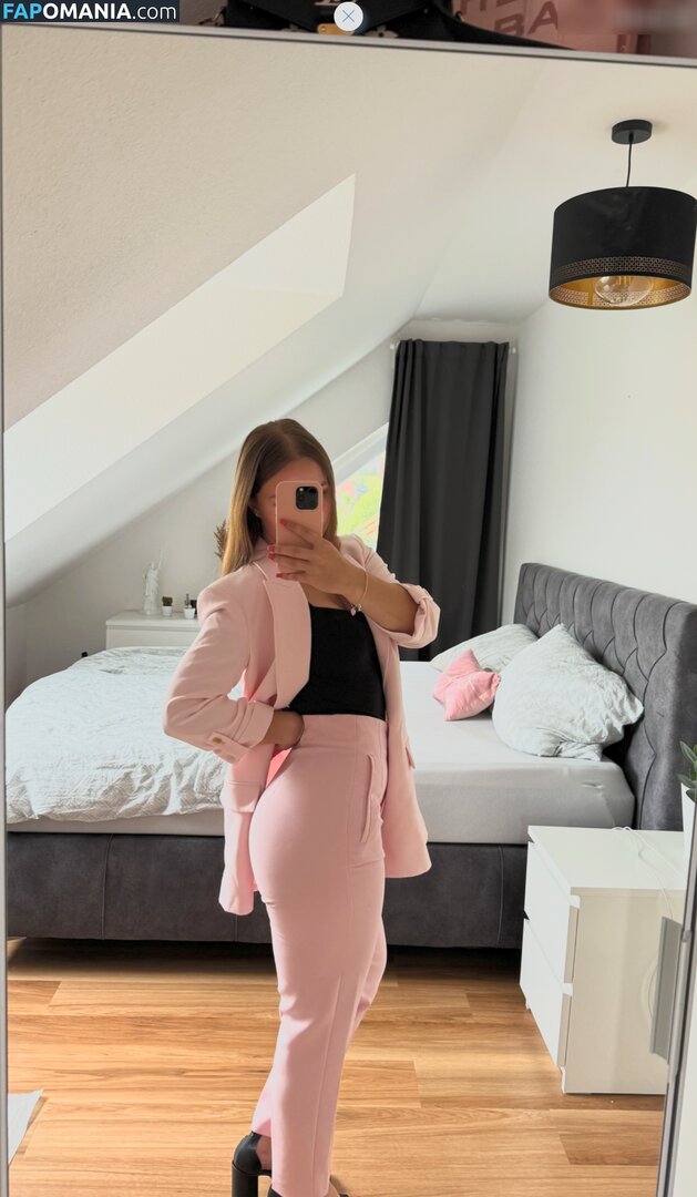 Lisamoto / lisaa.moto Nude OnlyFans  Leaked Photo #77