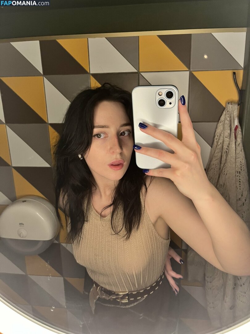 litera7 / literaa.a / sincerelyme Nude OnlyFans  Leaked Photo #31