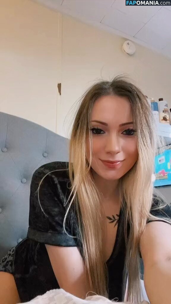 Little Momma / Littleemommaa21 / littlee.mommaa23 / littleemommaa23 Nude OnlyFans  Leaked Photo #8