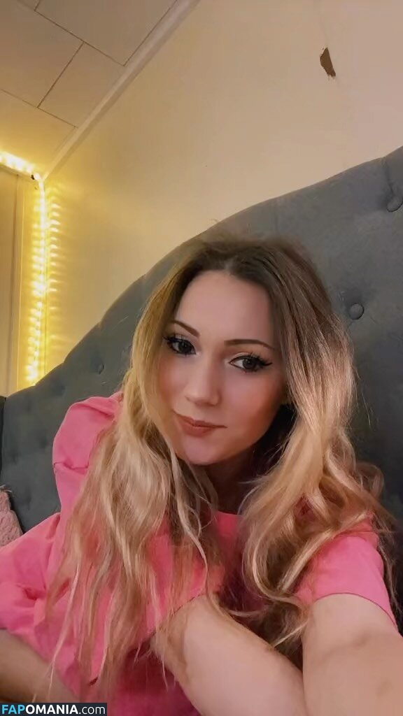 Little Momma / Littleemommaa21 / littlee.mommaa23 / littleemommaa23 Nude OnlyFans  Leaked Photo #12