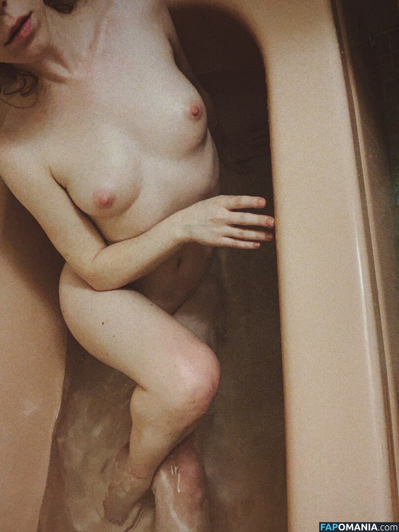 Liv Sage / asmallwoman / livsage Nude OnlyFans  Leaked Photo #242