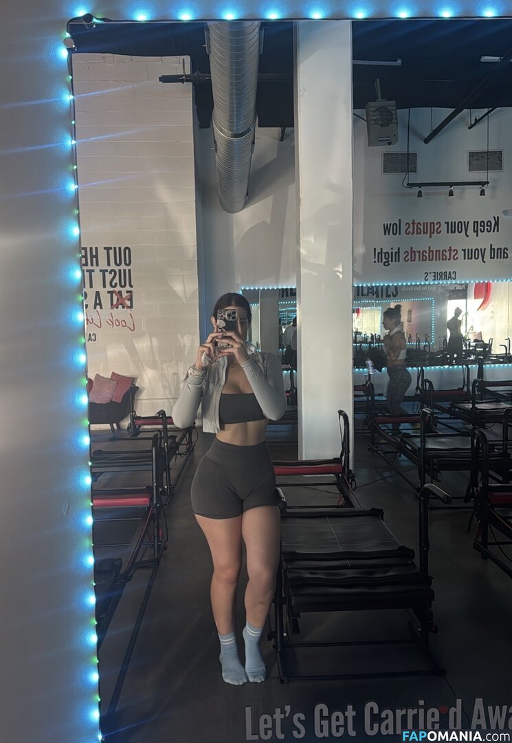 livinglikelydia___ Nude OnlyFans  Leaked Photo #2