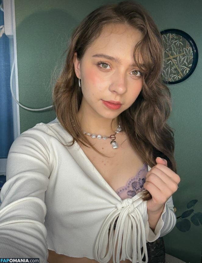 lizbethbiers / lizbethoficial Nude OnlyFans  Leaked Photo #9