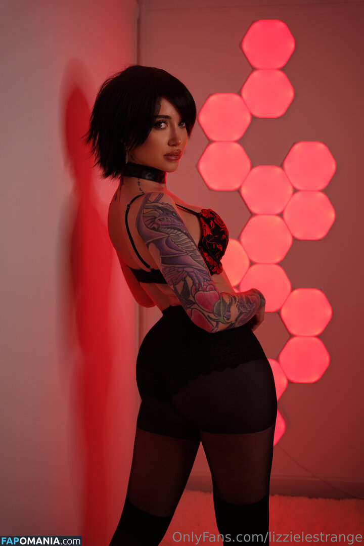 Lizzie Le Strange / lizzielestrange Nude OnlyFans  Leaked Photo #12