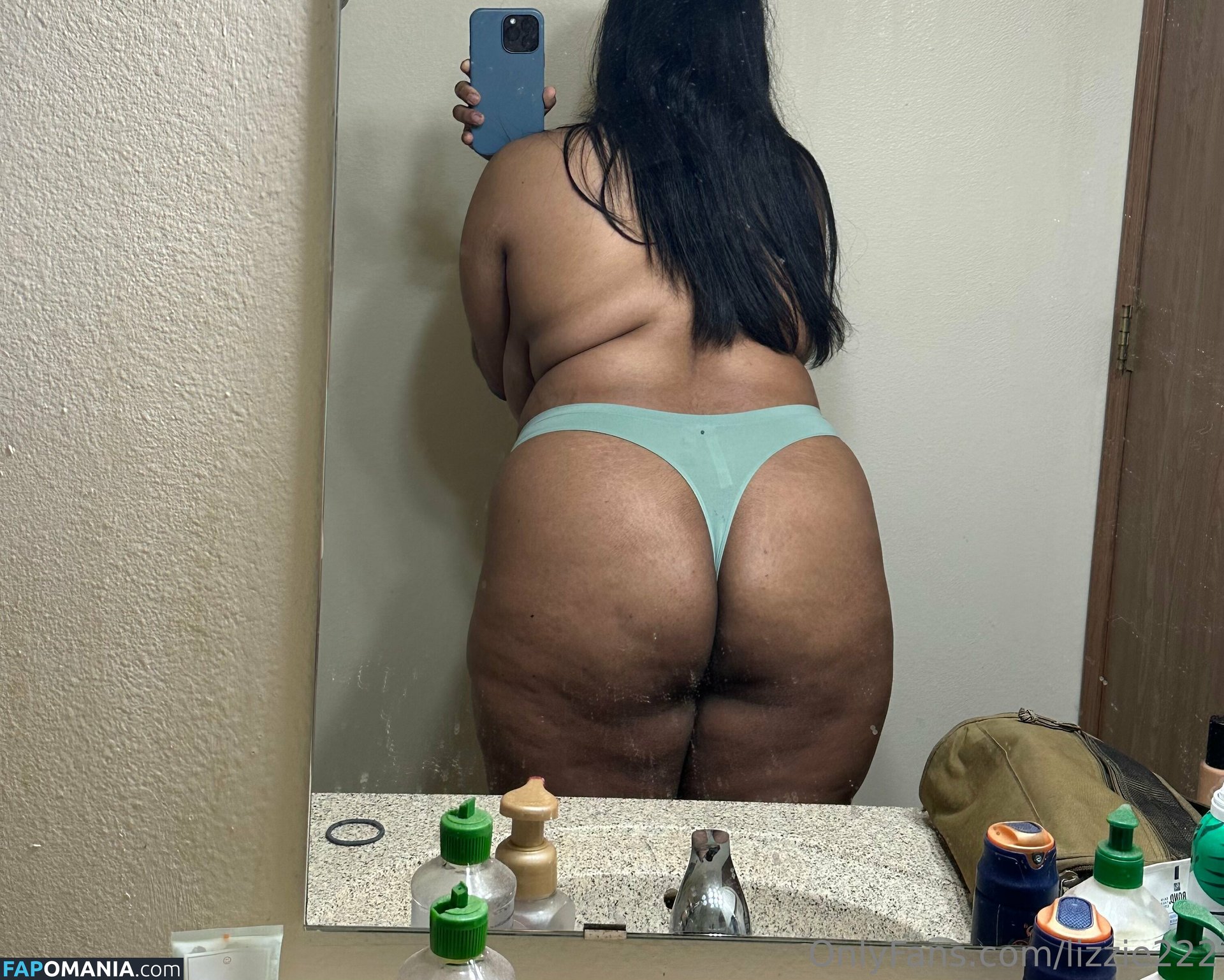 lizzie222 / lizzielu222 Nude OnlyFans  Leaked Photo #6