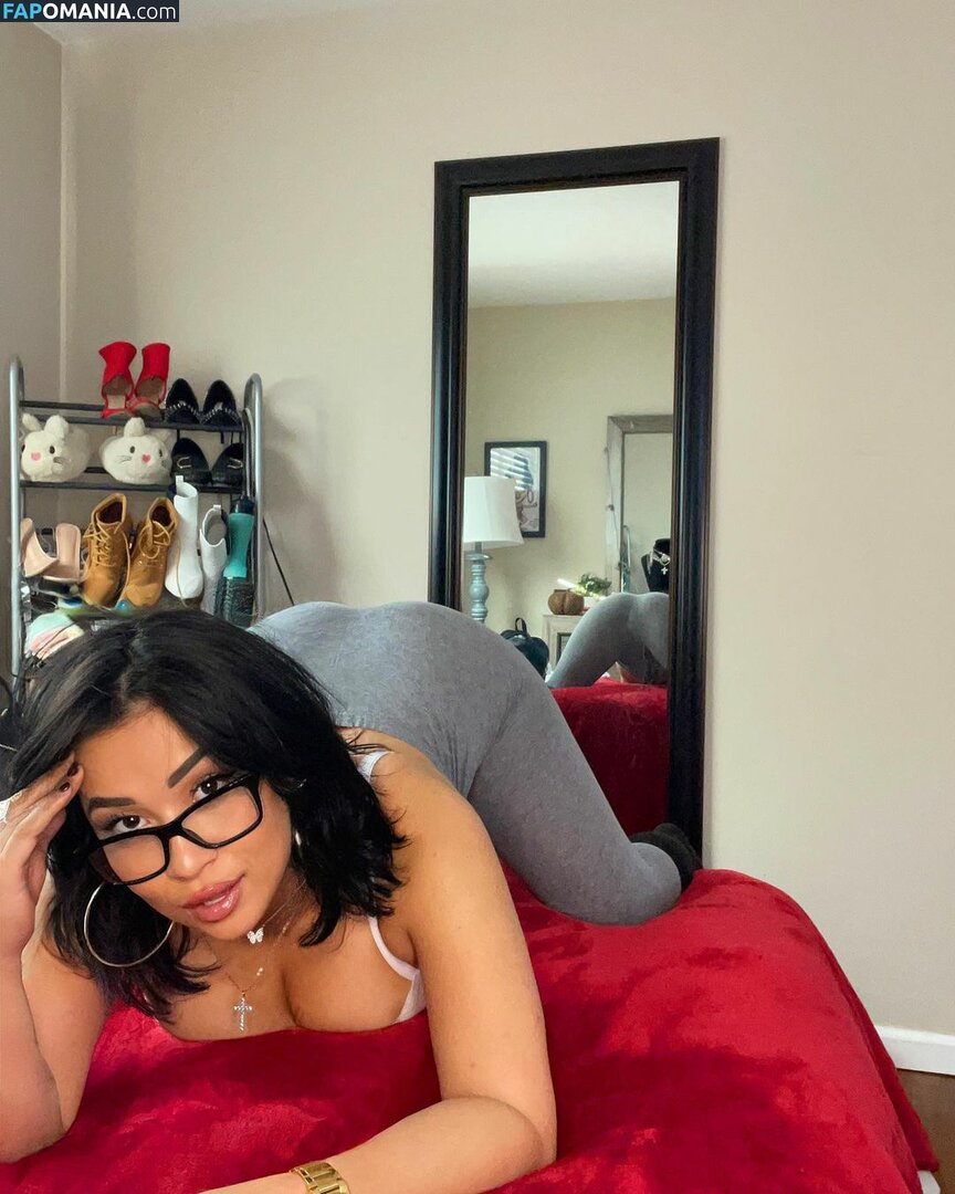 lizzywurst / luvlyzzy Nude OnlyFans  Leaked Photo #130