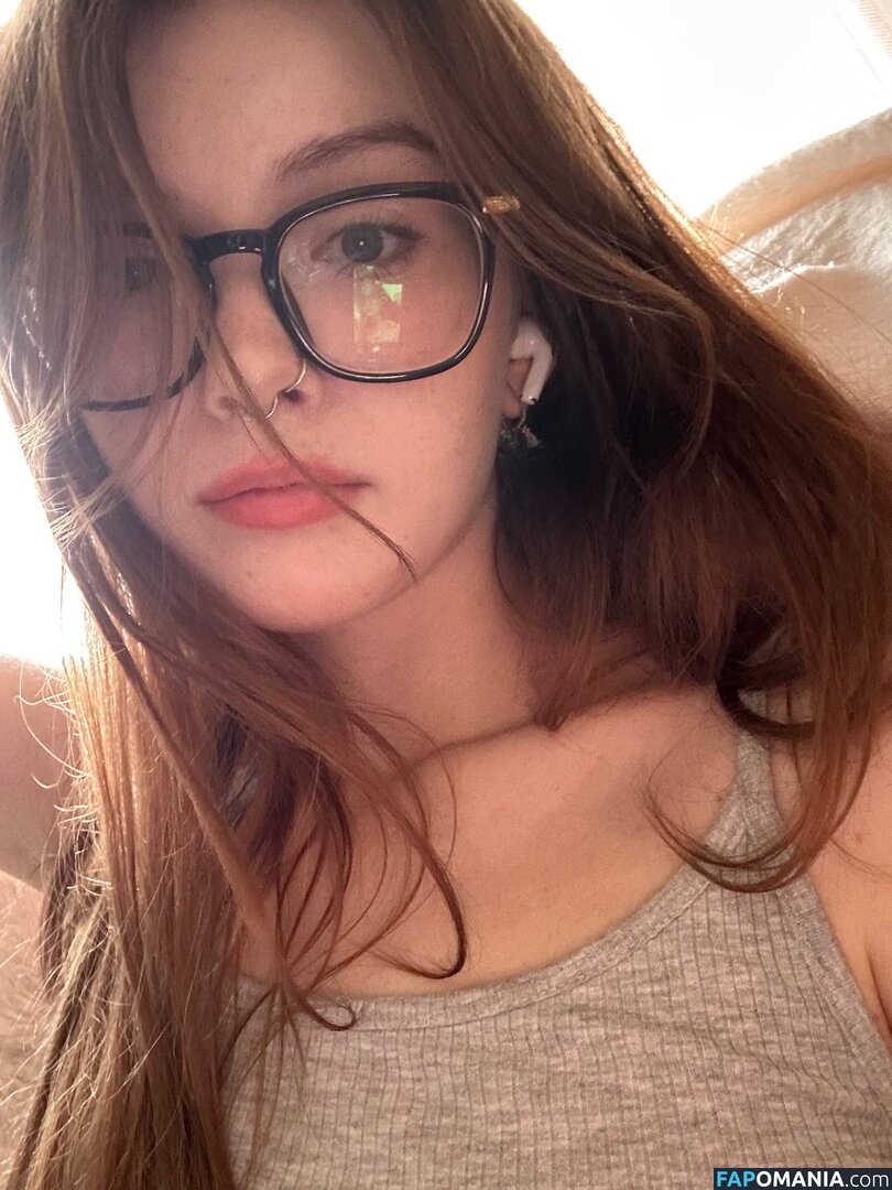 Ljinzer  / Ljinzer / linzarrd / Linzefeet / linzzzer / linziier / joleenlunzer Nude OnlyFans  Leaked Photo #1