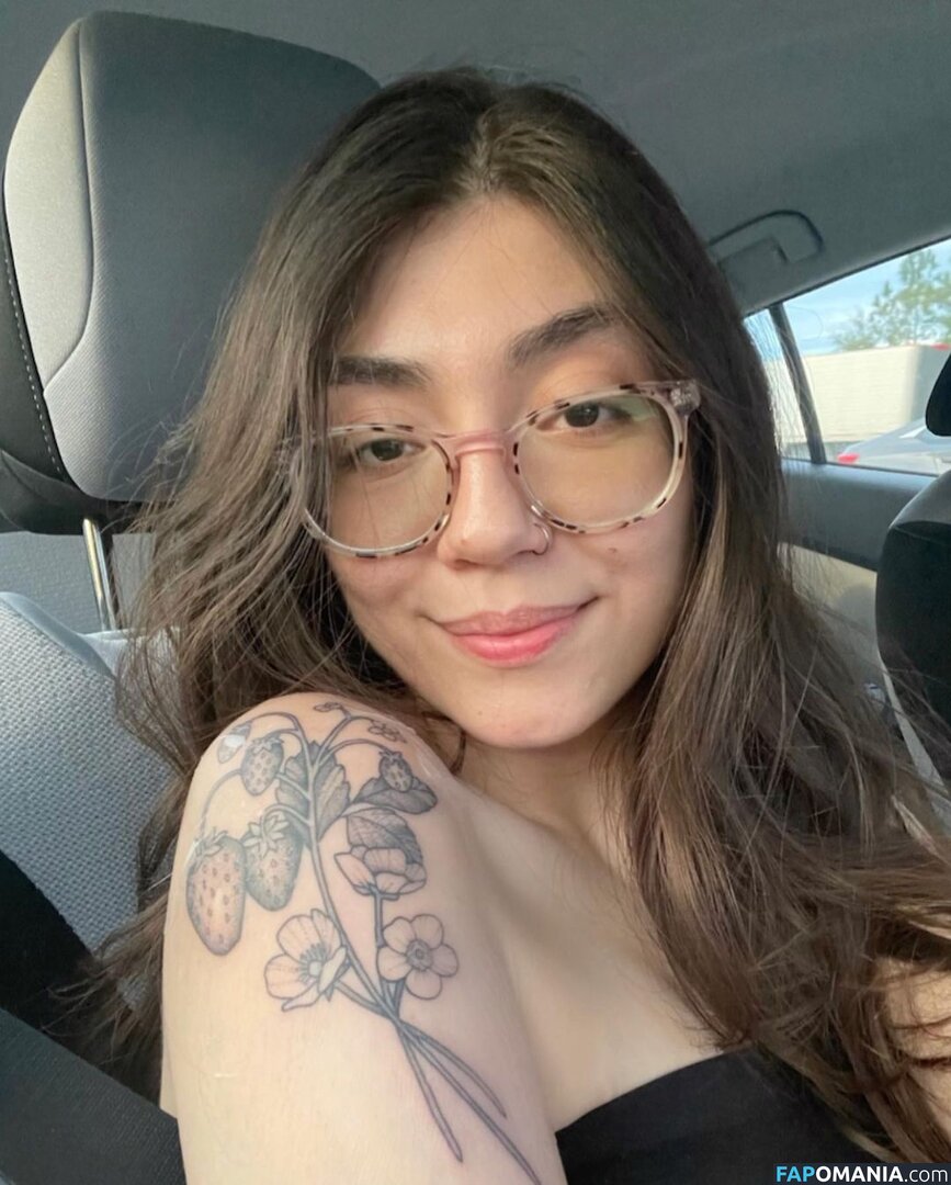 Gabby / Lofiluvasmr Nude OnlyFans  Leaked Photo #1