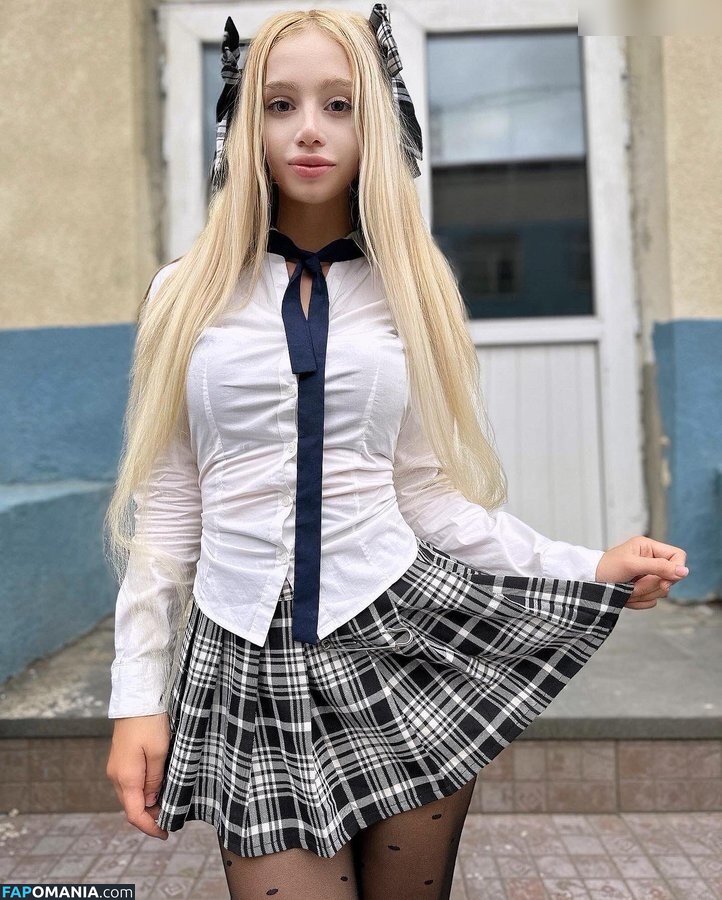 Belaofficial / LoLiBela / lolibela_2 / lovebela Nude OnlyFans  Leaked Photo #47