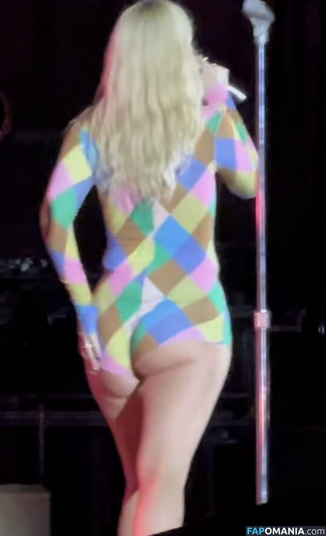 Lorde Nude OnlyFans  Leaked Photo #10