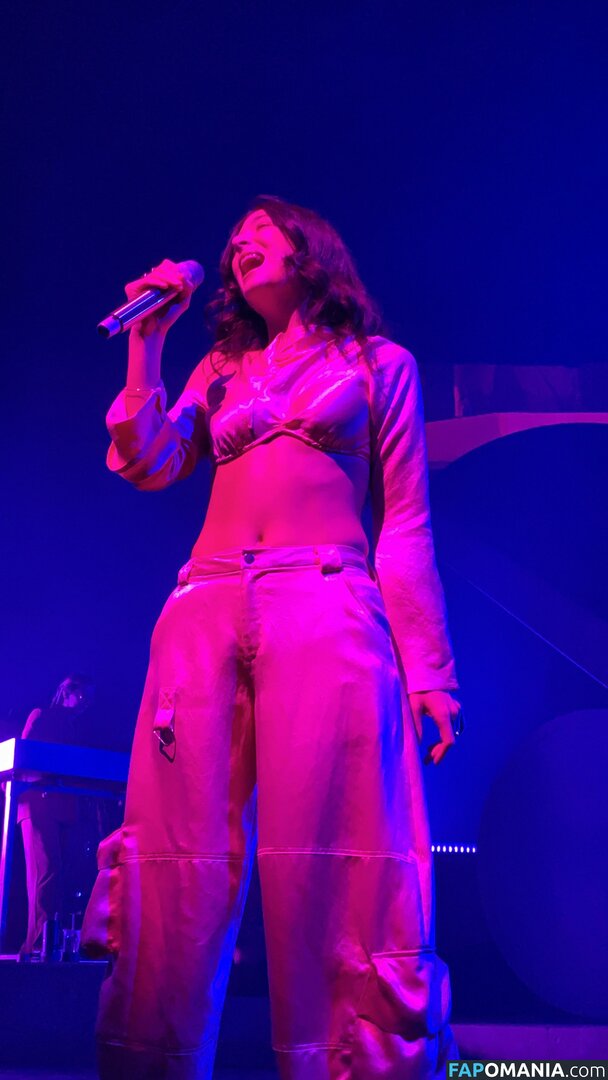 Lorde Nude OnlyFans  Leaked Photo #65