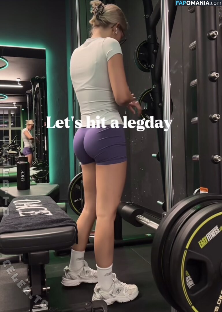 Lorena.schppr Nude OnlyFans  Leaked Photo #1