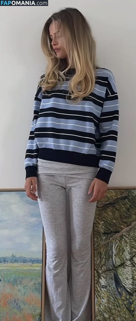 Lotta Emilie Stichler / lottastichler Nude OnlyFans  Leaked Photo #11