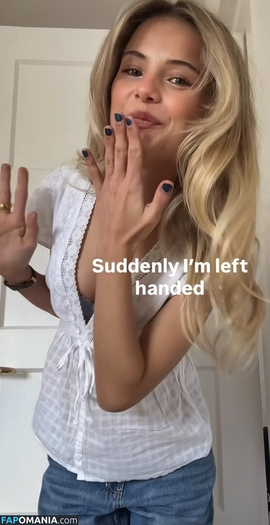 Lotta Emilie Stichler / lottastichler Nude OnlyFans  Leaked Photo #17