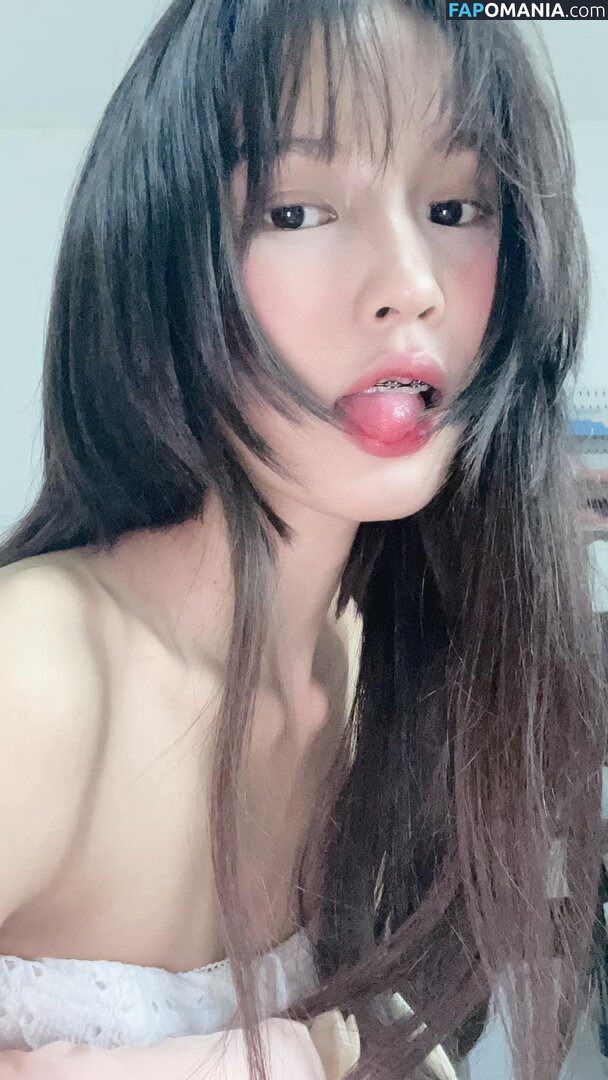 Lilith / Lou Aenlle / llthidk Nude OnlyFans  Leaked Photo #6