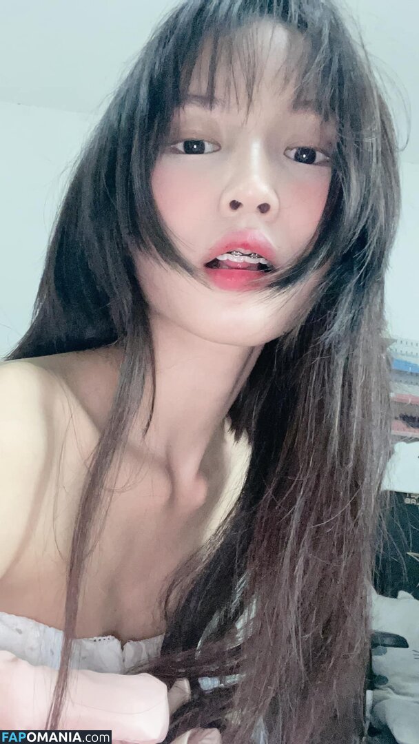 Lilith / Lou Aenlle / llthidk Nude OnlyFans  Leaked Photo #7