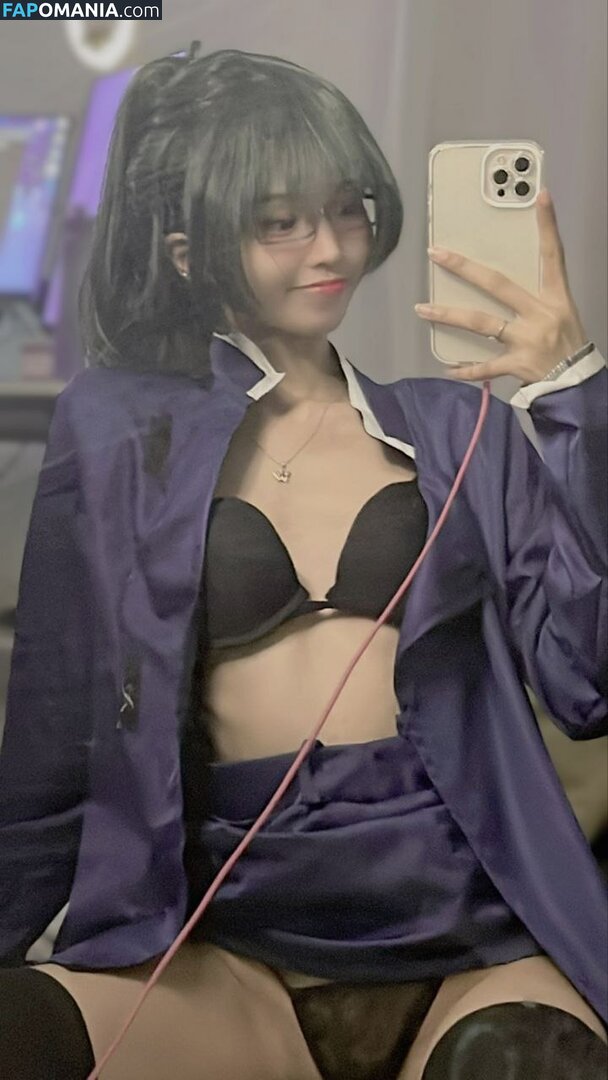 Lilith / Lou Aenlle / llthidk Nude OnlyFans  Leaked Photo #70