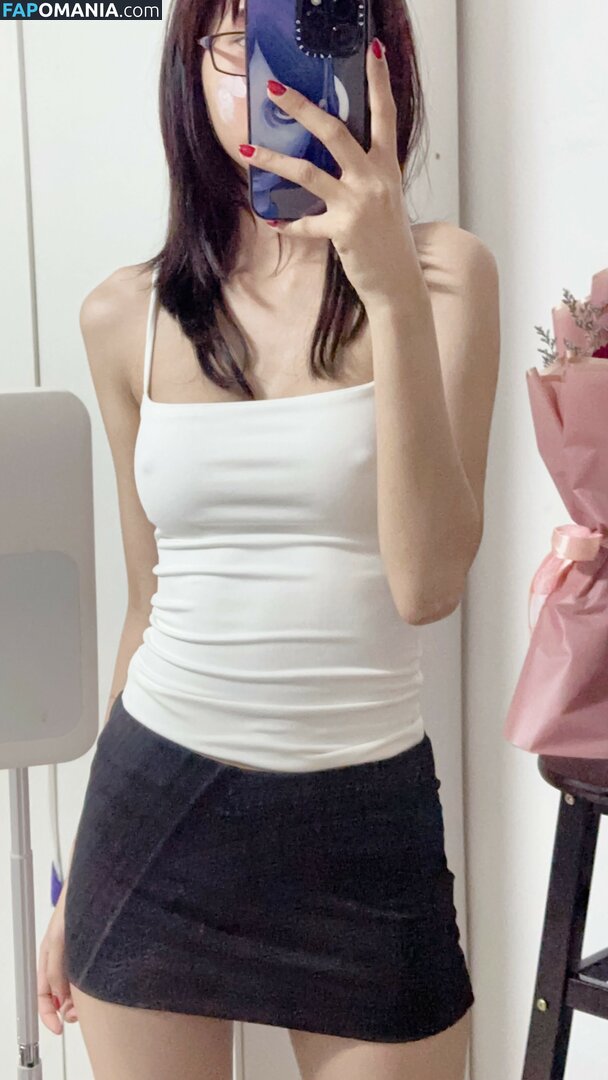 Lilith / Lou Aenlle / llthidk Nude OnlyFans  Leaked Photo #193