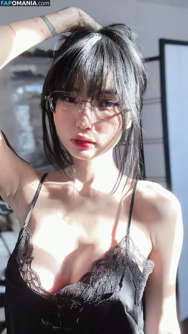 Lilith / Lou Aenlle / llthidk Nude OnlyFans  Leaked Photo #199