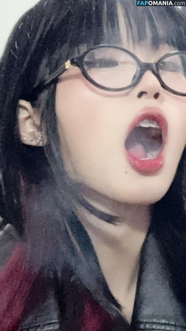 Lilith / Lou Aenlle / llthidk Nude OnlyFans  Leaked Photo #211