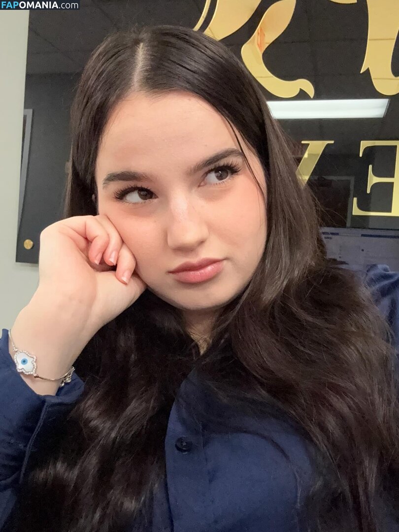 Nayeli / little3rabbit / loveamush / nayelimoralessc Nude OnlyFans  Leaked Photo #1