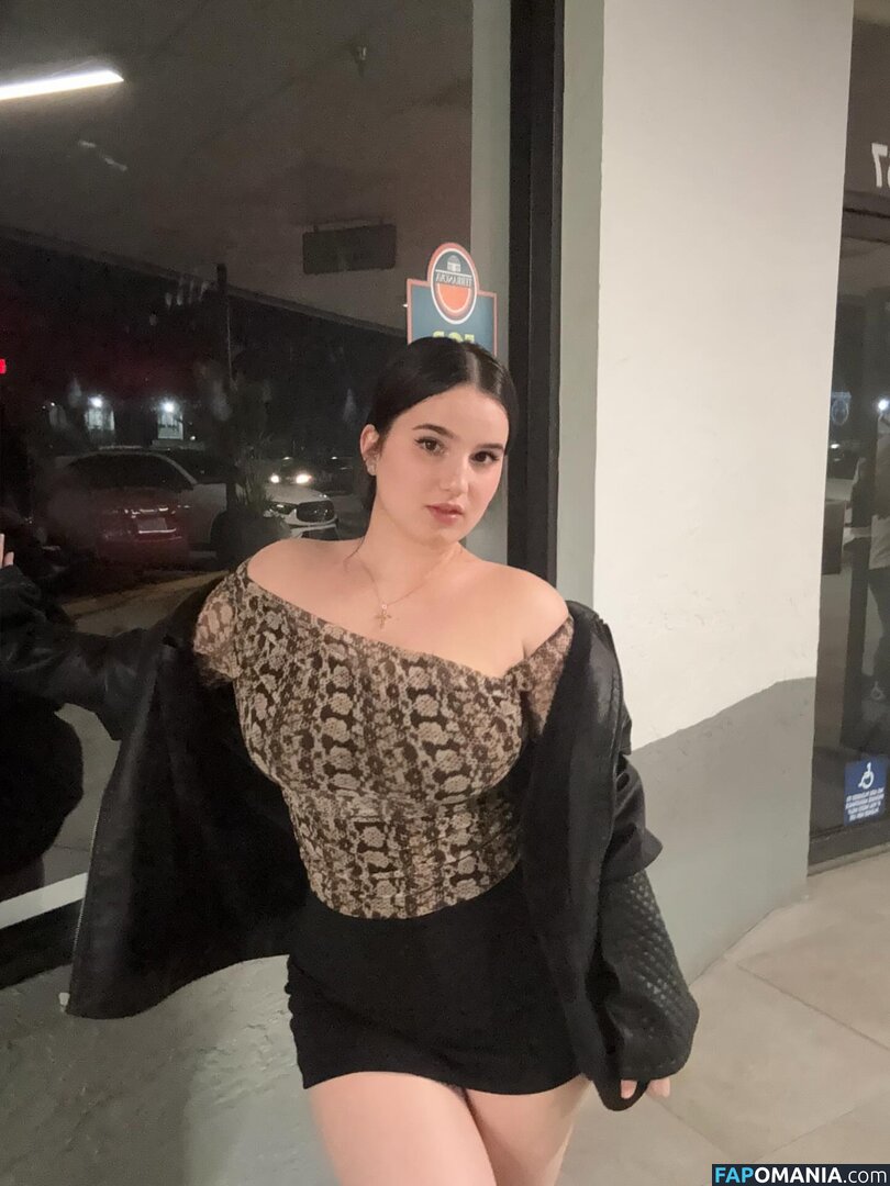 Nayeli / little3rabbit / loveamush / nayelimoralessc Nude OnlyFans  Leaked Photo #3