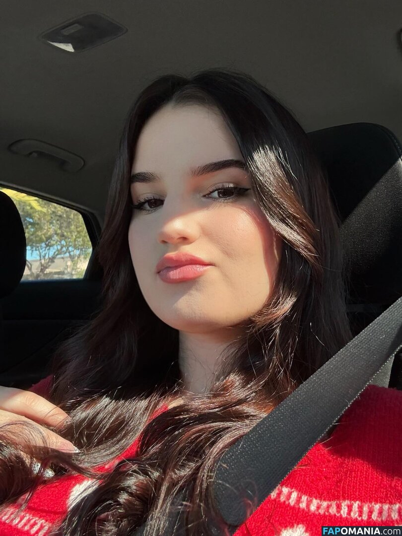 Nayeli / little3rabbit / loveamush / nayelimoralessc Nude OnlyFans  Leaked Photo #9