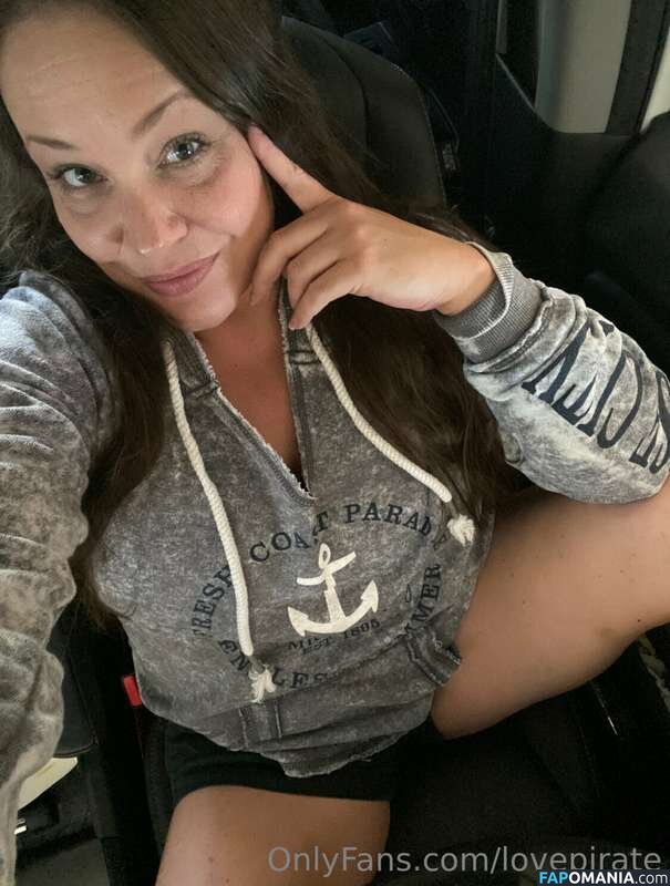 LovePirate Nude OnlyFans  Leaked Photo #7